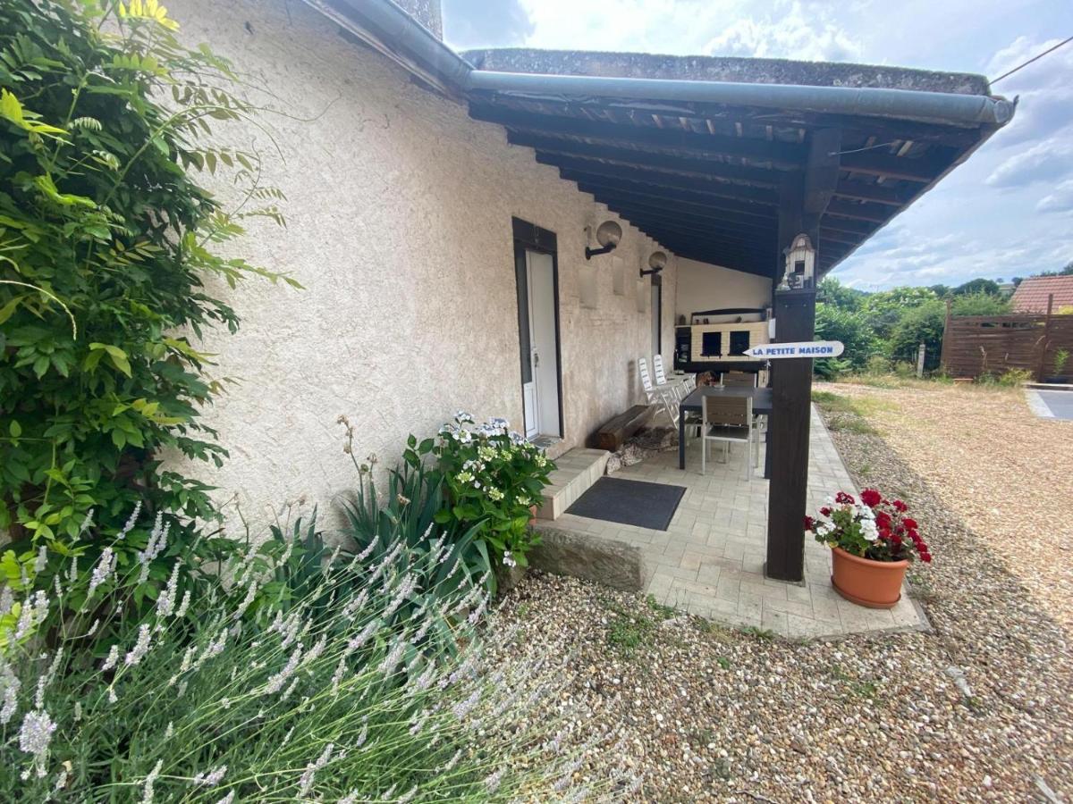 La Petite Maison Villa Toulon-sur-Arroux Екстериор снимка
