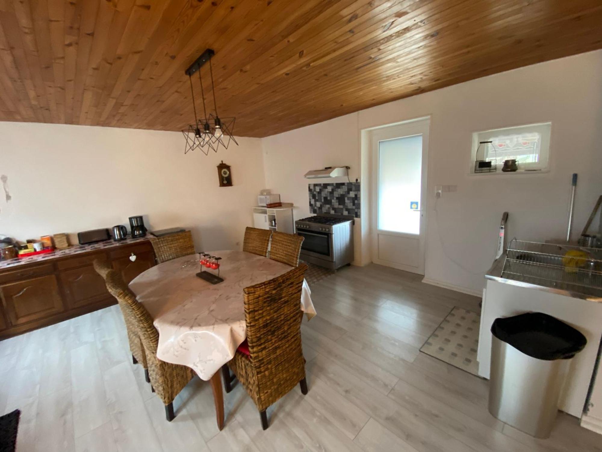 La Petite Maison Villa Toulon-sur-Arroux Екстериор снимка